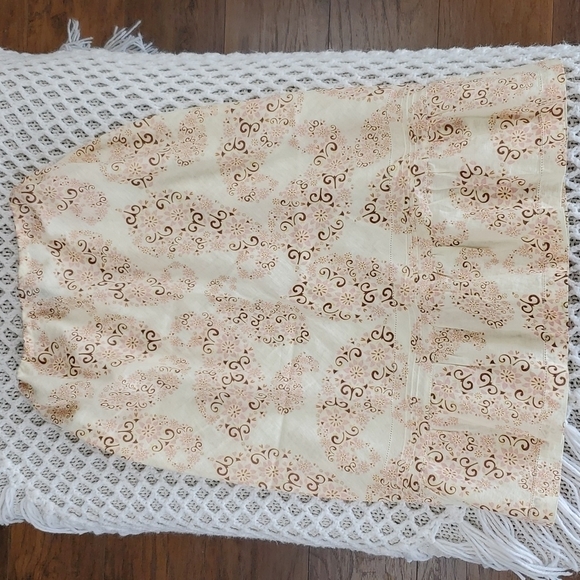 G.H. Bass & Co. Linen Cotton Floral Midi Skirt - Picture 5 of 17